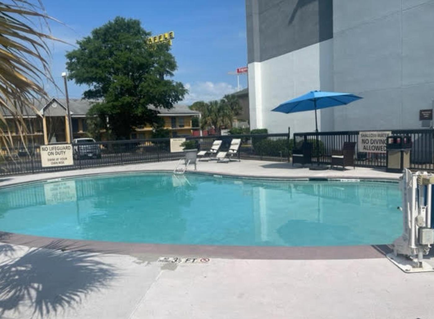 Wingate By Wyndham Charleston Coliseum Otel North Charleston Dış mekan fotoğraf
